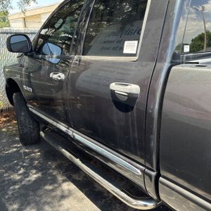 2008 Dodge RAM 1500 ST/SXT — фото 4