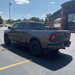 2025 RAM 1500 BIG HORN photo 5