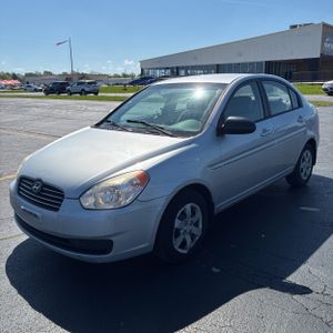 HYUNDAI ACCENT - 1
