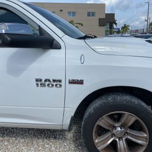 2013 RAM 1500 SPORT 缩略图 13