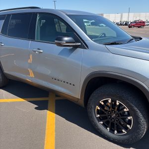 صورة مصغرة 13 لـ 2025 Chevrolet TRAVERSE Z71