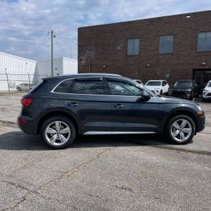 AUDI Q5 2.0T PREMIUM - 6