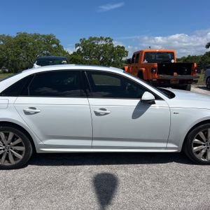 AUDI A4 2.0T ULTRA PREMIUM - 10