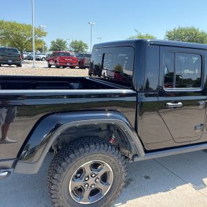 2021 JEEP GLADIATOR RUBICON photo 9