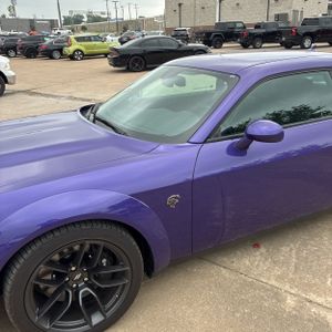 DODGE CHALLENGER - 2