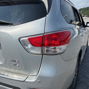 صورة 23 لـ 2013 Nissan PATHFINDER SL