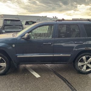2010 JEEP GRAND CHEROKEE LAREDO 照片 4