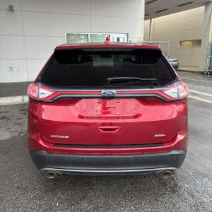 FORD EDGE SEL - 6