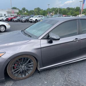 2022 Toyota CAMRY SE 照片 2