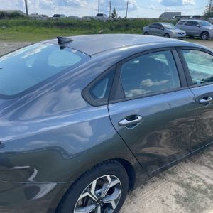 2019 KIA FORTE LXS 照片 9