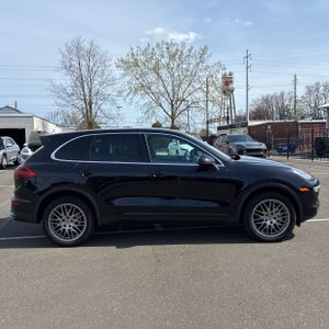 PORSCHE CAYENNE - 10