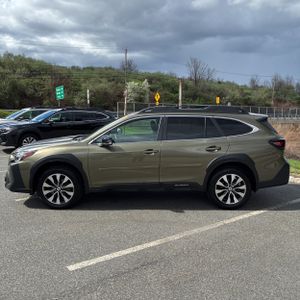 SUBARU OUTBACK LIMITED XT - 3