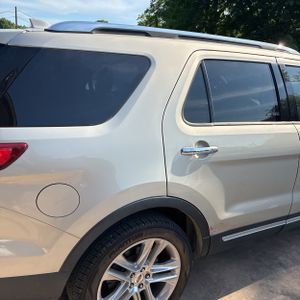 FORD EXPLORER LIMITED - 9