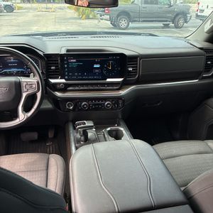 2023 Chevrolet SILVERADO 1500 RST 缩略图 40
