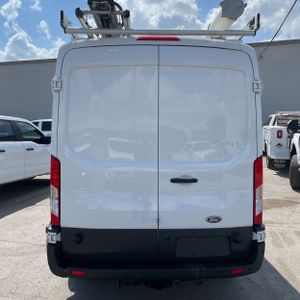 FORD TRANSIT 350 - 4