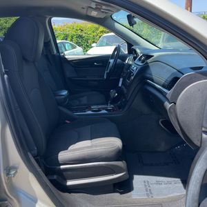 صورة مصغرة 33 لـ 2013 Chevrolet TRAVERSE LT
