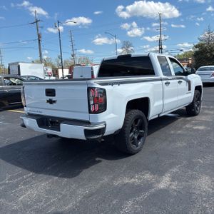 CHEVROLET SILVERADO 1500 CUSTOM - 8