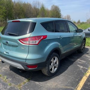 FORD ESCAPE SE - 8