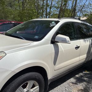 CHEVROLET TRAVERSE - 2