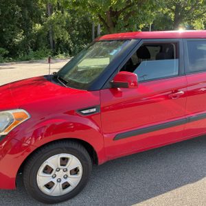 صورة 2 لـ 2013 KIA SOUL BASE
