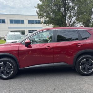 صورة 4 لـ 2025 Nissan ROGUE SV