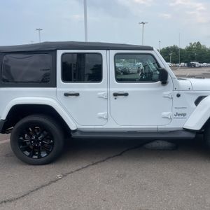 2023 JEEP WRANGLER 4XE SAHARA — миниатюра 11