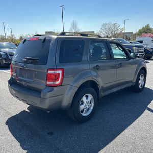 FORD ESCAPE XLT - 8