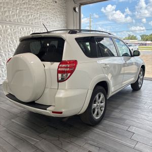 2011 Toyota RAV4 LIMITED — фото 7