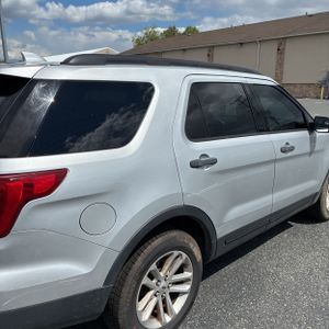 FORD EXPLORER BASE - 8