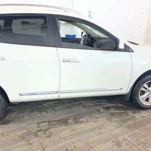 2012 Nissan ROGUE SV — миниатюра 11