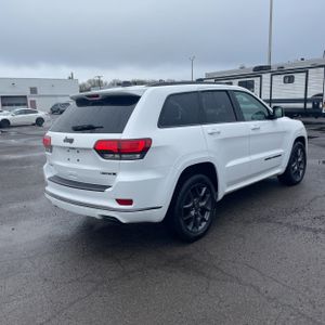 JEEP GRAND CHEROKEE LIMITED X - 8