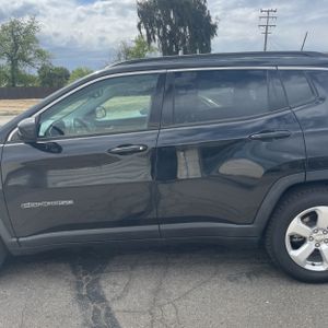 JEEP COMPASS LATITUDE - 4