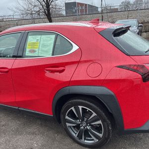 Lexus UX 250h Base - 6