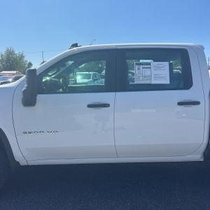 CHEVROLET SILVERADO 2500HD WORK TRUCK - 4