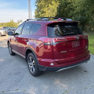 2018 Toyota RAV4 XLE — фото 5