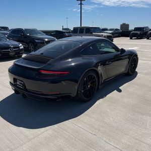 PORSCHE 911 CARRERA GTS - 8