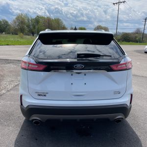 FORD EDGE SEL - 7