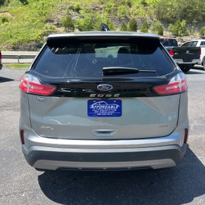 FORD EDGE SEL - 7
