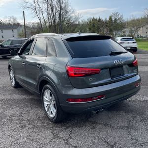 AUDI Q3 2.0T PREMIUM - 5