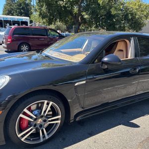 2012 Porsche PANAMERA TURBO S 照片 2