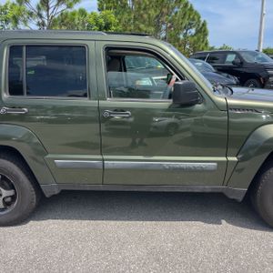 2009 JEEP LIBERTY SPORT 缩略图 11