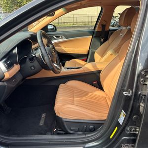 صورة 32 لـ 2022 Genesis G70 2.0T