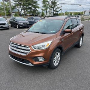 FORD ESCAPE SE - 1