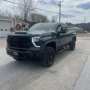 CHEVROLET SILVERADO - 1