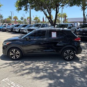 2020 Nissan KICKS SV — фото 3