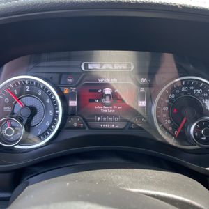2019 RAM 2500 LARAMIE 缩略图 39