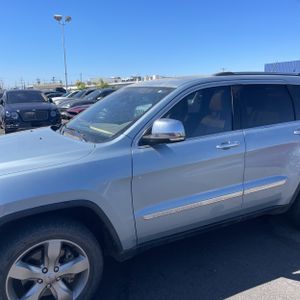 JEEP GRAND CHEROKEE OVERLAND - 2
