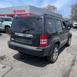 JEEP LIBERTY SPORT - 8
