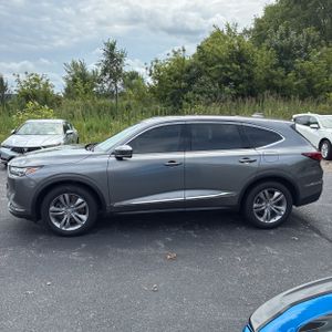 2024 Acura MDX SH-AWD photo 3