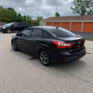 FORD FOCUS SE - 5